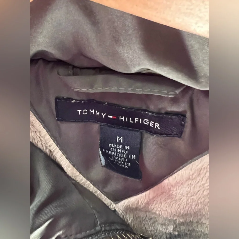 Tommy Hilfiger Puffer Parka Jacket size Medium Women’s - Picture 2 of 5